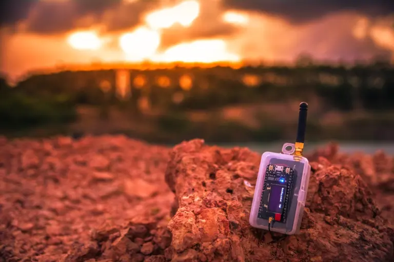 What are the benefits of LTE 450?